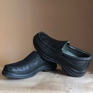 Dansko Wayne Black Full Grain Shoes